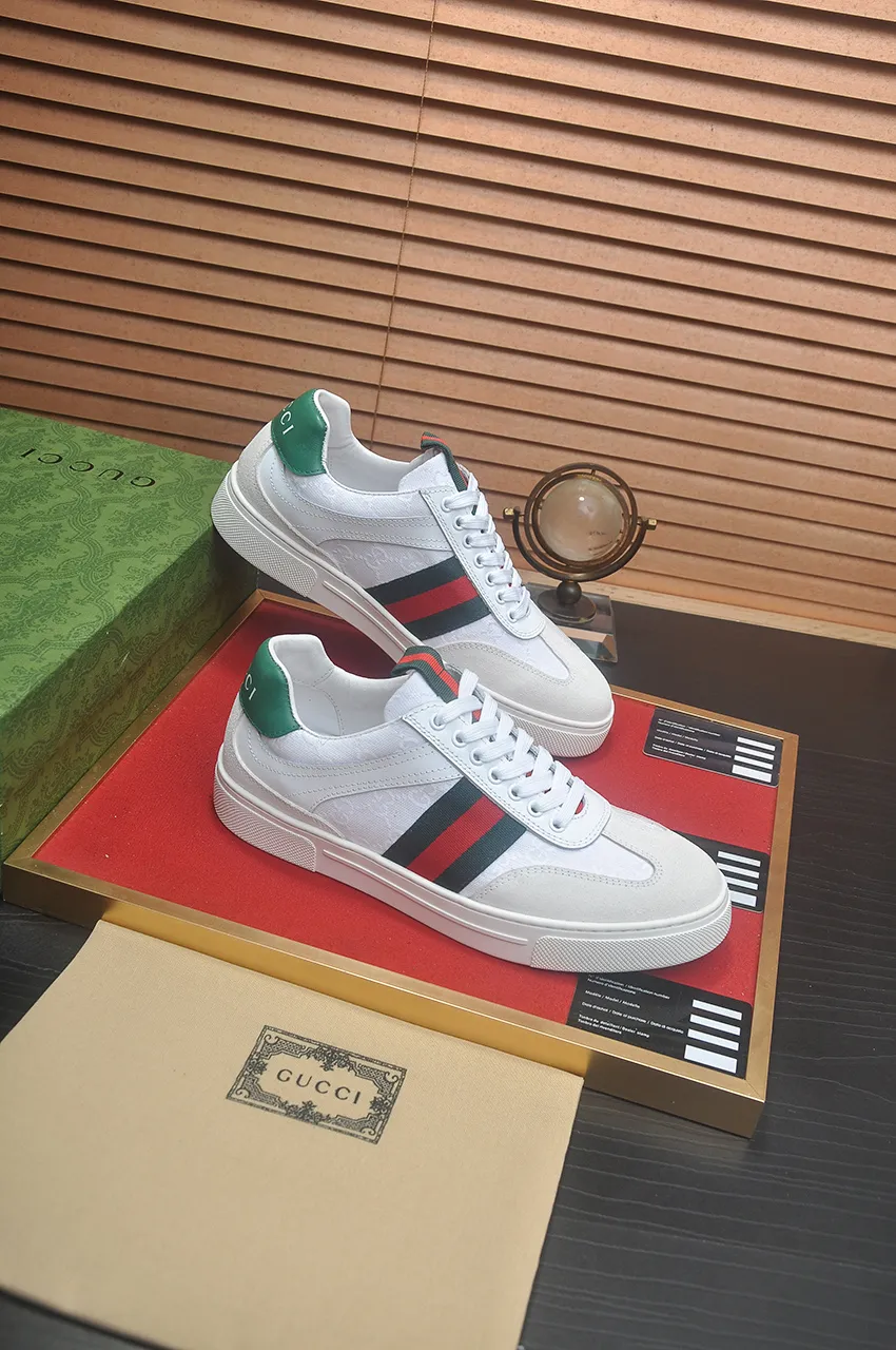 Men's men's shoes💰440💶[GUCCI] official website 1:1 men's sports shoes are now on the market. They are made of original fabric + water-dyed sheepskin lining, plus the official website original 1:1 comfortable outsole. Fashionable and versatile, super comfortable and breathable. Standard shoe size 38/45 (custom-made size 45 is non-refundable)